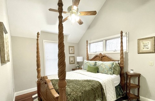Scaly Mountain Cottage | Writer’s Retreat in the Mountains Near Highlands, NC