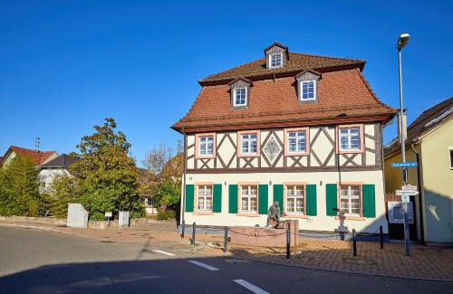 Altdorf Apartment | Wunderschöne Maisonette-Wohnung für bis zu 10 Personen