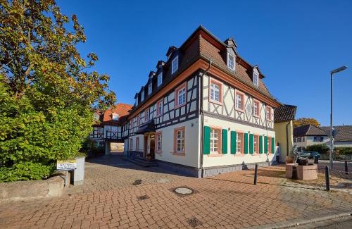 Altdorf Apartment | Wunderschöne Maisonette-Wohnung für bis zu 10 Personen