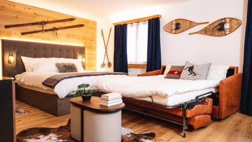 Klosters Platz Apartment | Wunderstay Alpine 3 Chic Studio Central Location