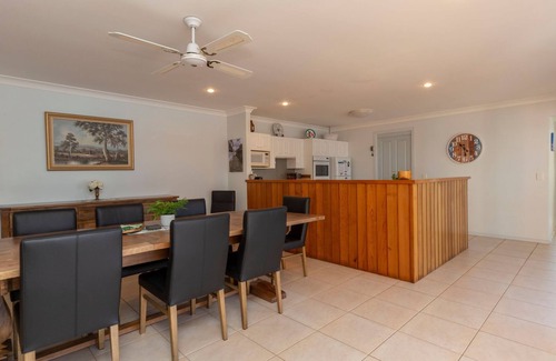 North Arm Cove House | Wybalena - set on a deep-water frontage in North Arm Cove