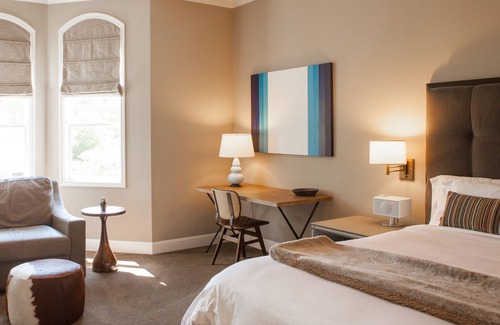St. Helena Hotel | Wydown Hotel