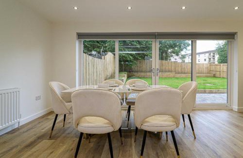 North West House | Wyndford Riverside House