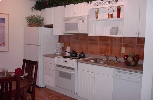Hancock Condo | Wyndham Bentley Brook - Jiminy Peak ski in/out sleeps 8, 2 bedrooms 2 baths