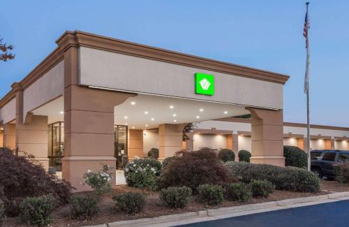 Greensboro Hotel | Wyndham Garden Greensboro