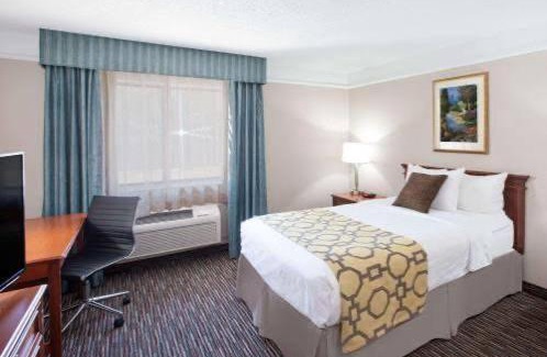 Texarkana Apartment | Wyndham Garden Texarkan