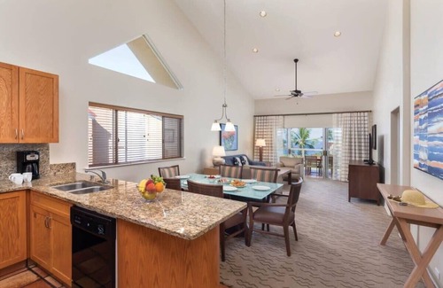 Kahaluu-Keauhou Condo | Wyndham Kona Coast Resort|1BR/1BA King Balc Suite