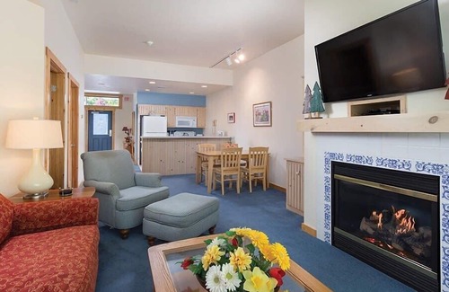 Fish Creek Condo | Wyndham Little Sweden | 1BR/1BA King Balcony Suite