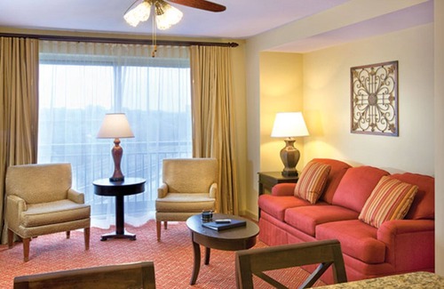 Old Town West Condo | Wyndham Old Town Alexandria, 1 Bedroom Deluxe Condo, Free WiFi and Parking