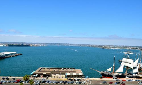 Columbia Hotel | Wyndham San Diego Bayside