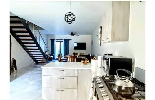 Discovery Bay House | Wynter'sEscape! 2BR w/pool & beach access near PuertoSeco Beach! w/24-hrsecurity