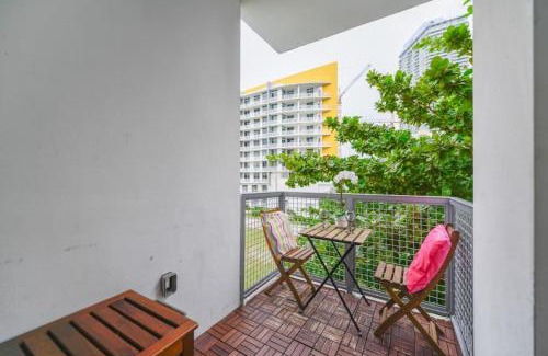 Midtown House | Wynwood Amazing Condo Sleeps 5 Close to Beach