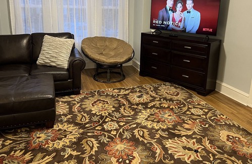 Wyomissing House | Wyomissing 2 Bedroom w Office
