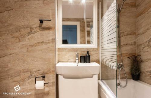 Sector 5 Apartment | XCozy Retreat in Nasaud - Central Location