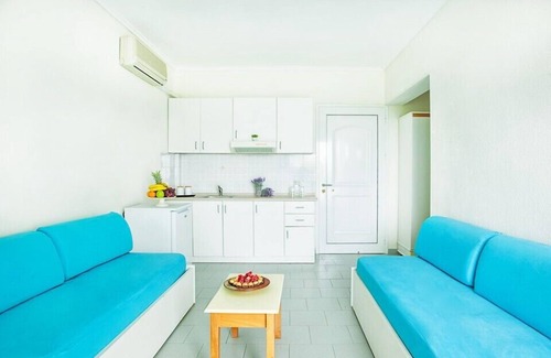 Pefkochori Apartment | Xenios Port Marina Hotel
