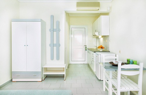 Pefkochori Apartment | Xenios Port Marina Hotel