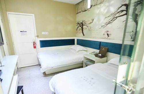 Liwan Hotel | Xinghe Xinfeng Hotel - Railway Station