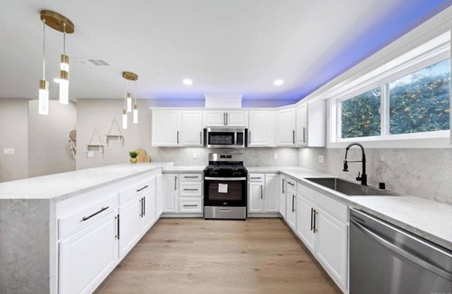 Poway House | Xlnc Exotic home13824 Powers Rd