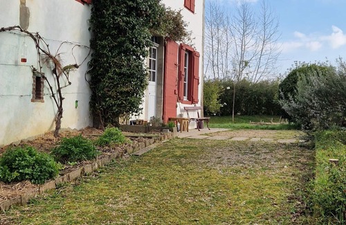 Larressore House | Xotilaenia - The family home, between land and ocean