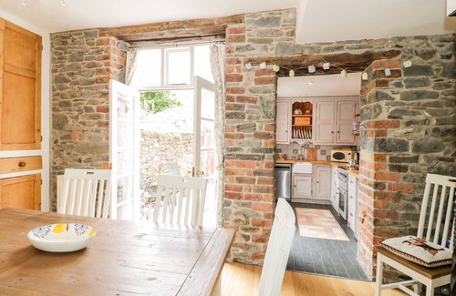 Conwy Cottage | Y BWTHYN PINC, pet friendly, character holiday cottage in Conwy