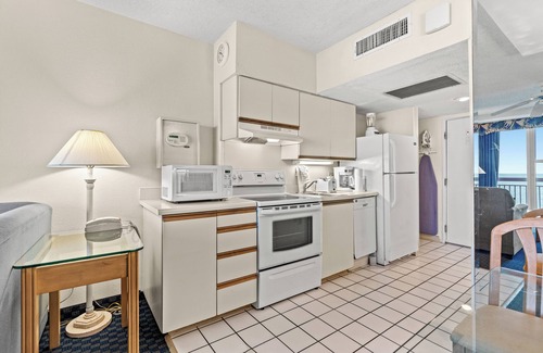Downtown Myrtle Beach House | Yachtsman Ocean Front Resort