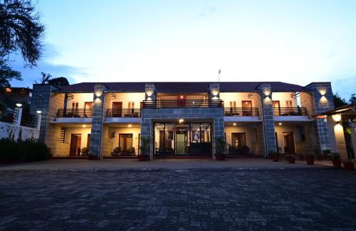 Kodaikanal Resort | Yagappa Heritage Resort - Near Lake & Bus Stand