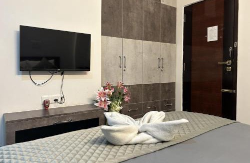 Thigalarapalya Hotel | Yahweh Suites