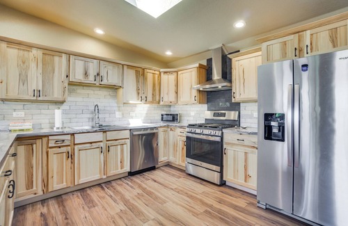 Galeton House | Yak Ranch w/Mountain Views, Near Wellington!