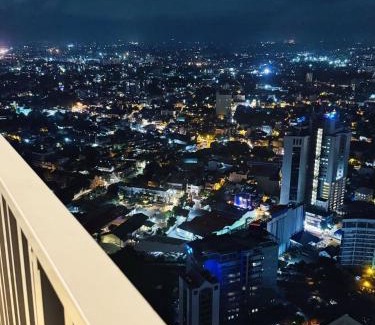 Ibbanwala Apartment | YAKA Trizen Luxury Apartments - 53rd and 51st Floor with Stunning Views
