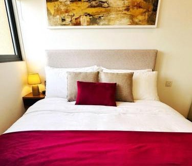 Ibbanwala Apartment | YAKA Trizen Luxury Apartments - 53rd and 51st Floor with Stunning Views