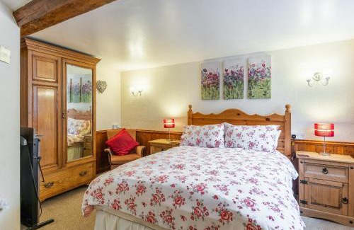 Taunton Bed & Breakfast | Yallands Farmhouse