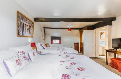 Taunton Bed & Breakfast | Yallands Farmhouse