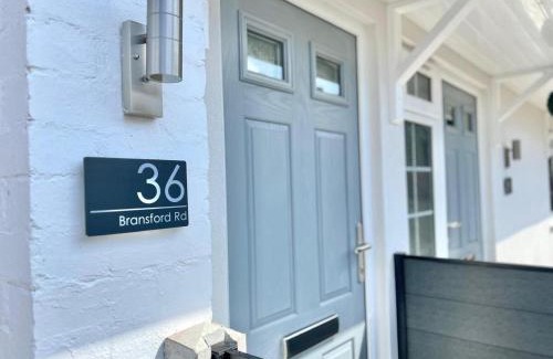 Worcester Apartment | Yastayzzz at 36 Bransford Rd