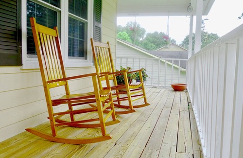 Conyers House | Yavonne's House, a cozy space designed with your comfort in mind.
