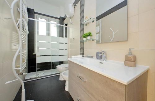 Trionfale Apartment | YCH-Nice flat with patio near Vatican