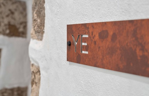 Tabayesco Apartment | 'Ye' Holidays with Shared Pool, Shared Terrace, and Wi-Fi