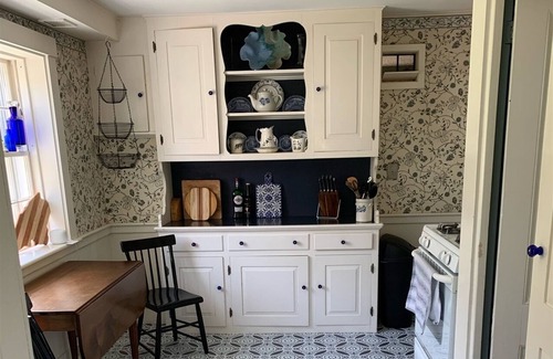 South Bristol House | Yeakey Cottage/Rutherford Island