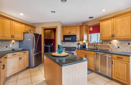 Davis House | Year-round paradise in the center of Canaan Valley. Come join us Hearthside!