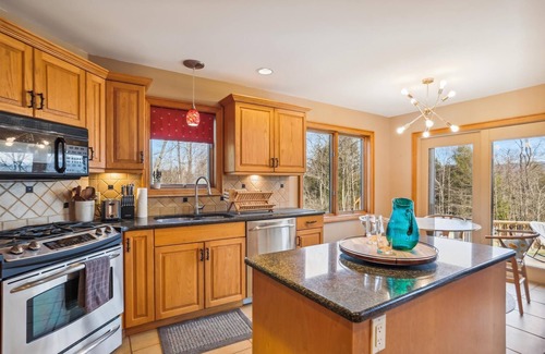 Davis House | Year-round paradise in the center of Canaan Valley. Come join us Hearthside!