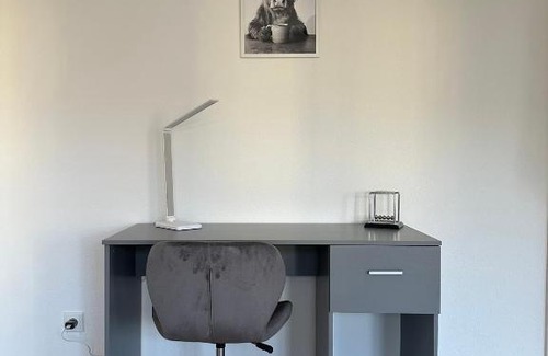 Magdeburg Apartment | Yellow one