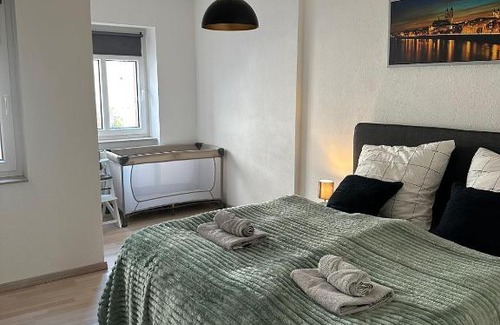 Magdeburg Apartment | Yellow one