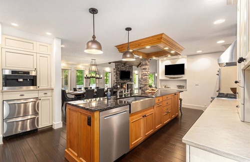 Holland House | Yemi's Place: Luxe Macatawa Home, Hot Tub, Fire Pit, Game Room