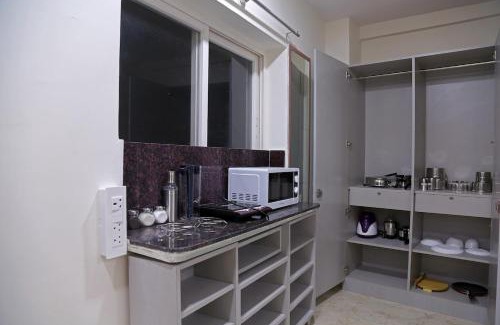 Serilingampally Apartment | Yendluri's - Studio Flat-4 Kondapur, Gachibowli