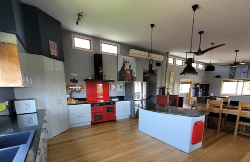 Adelaide Park Other | Yeppoon · Farm, stables, 22 acres, paddocks, pool, Firepit