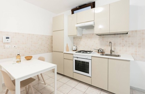 Giovinazzo Apartment | Yerbabuena Cozy Apartment x2