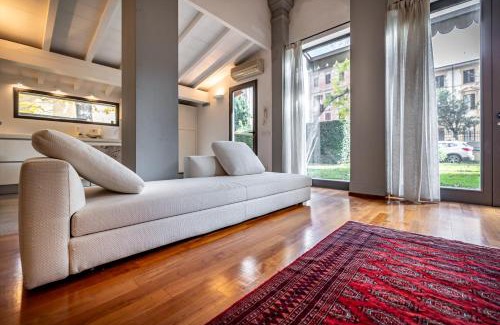 Campo di Marte Apartment | YID little villa with garden