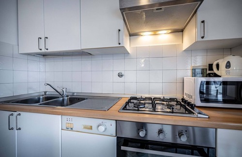 Isolotto Apartment | YiD quite apt Leopolda with parking