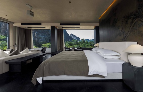 Ten Mile Gallery Hotel | YINGMAN HOTEL