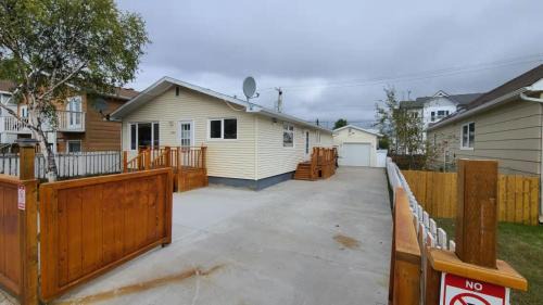 Yellowknife Bed & Breakfast | YK Aurora