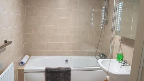 Holyhead Apartment | Ynys Lawd, Holyhead Marina